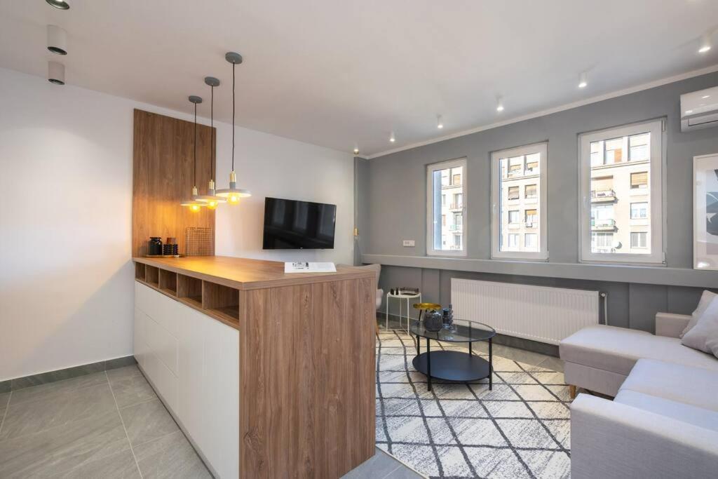 Stylish Apartament Magheru Bucharest Exterior photo